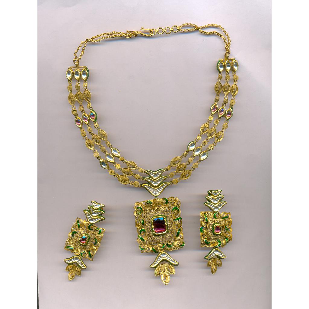 GOLD HALF SET ROUND ANTIQUE EXCLUSIVE