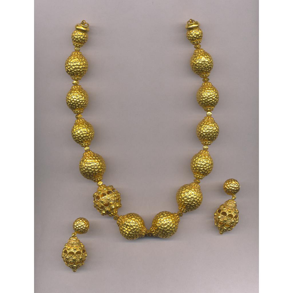 GOLD HALF SET ROUND ANTIQUE EXCLUSIVE