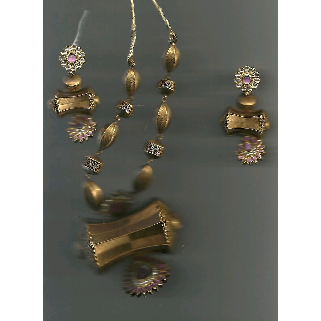 GOLD HALF SET ROUND ANTIQUE EXCLUSIVE
