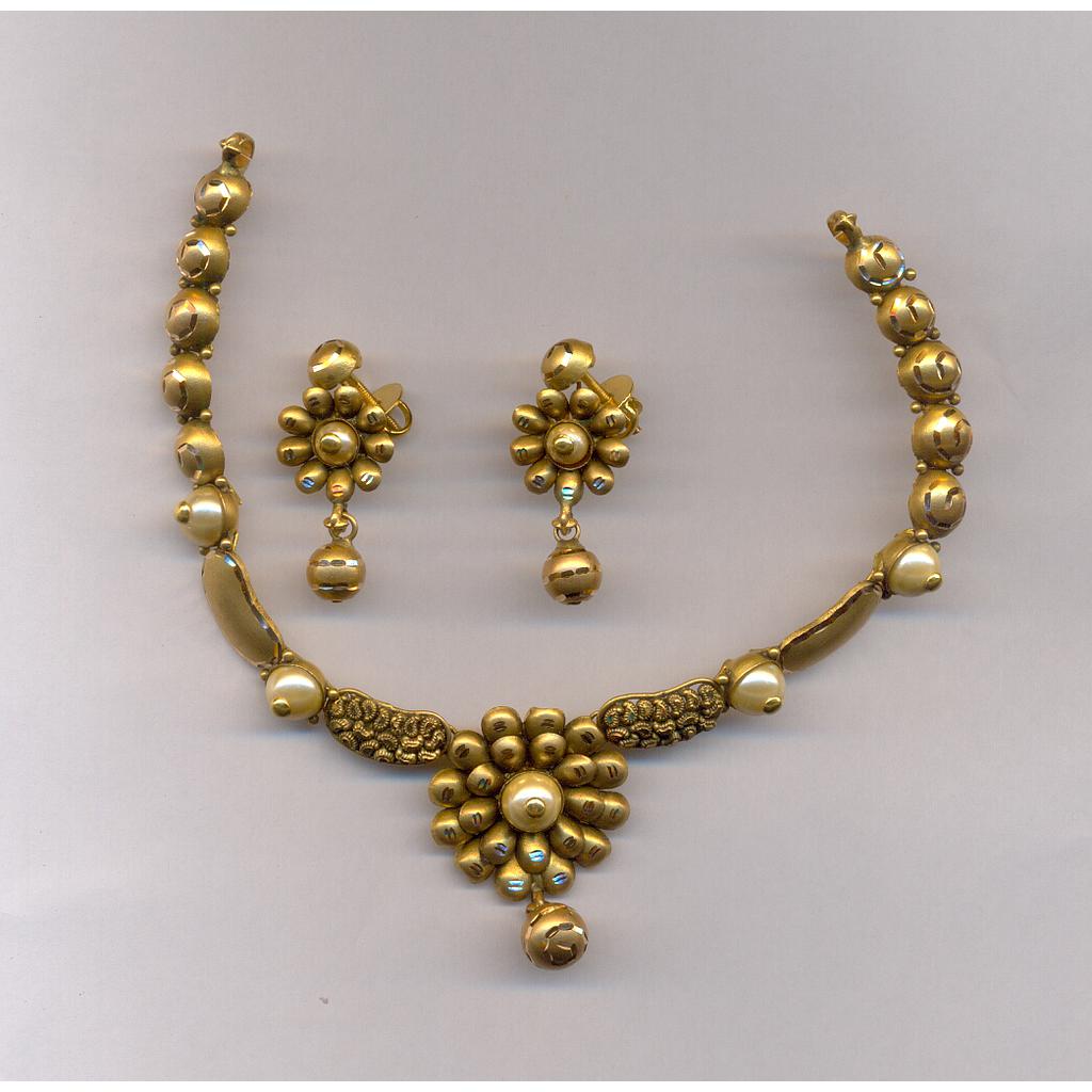 GOLD HALF SET ROUND ANTIQUE EXCLUSIVE