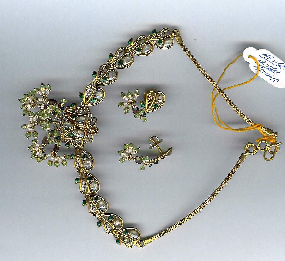 GOLD HALF SET ROUND ANTIQUE EXCLUSIVE