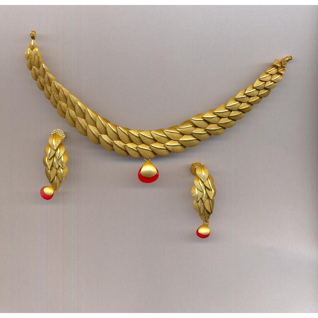GOLD HALF SET ROUND ANTIQUE EXCLUSIVE