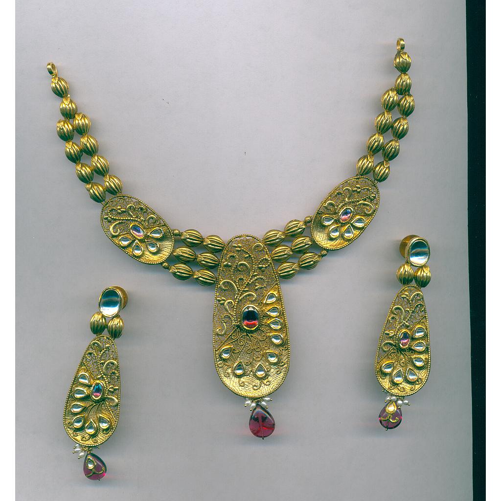 GOLD HALF SET ROUND ANTIQUE EXCLUSIVE
