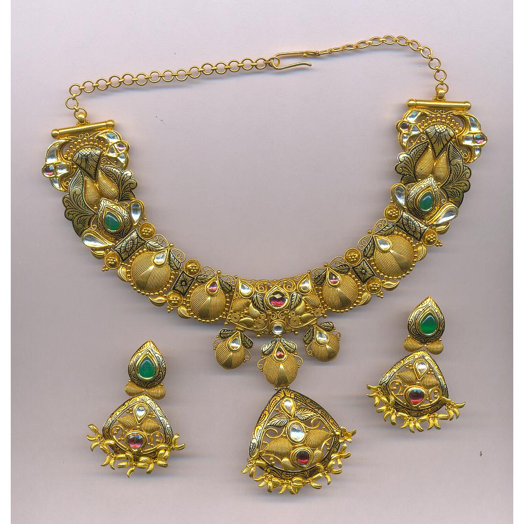 GOLD HALF SET ROUND ANTIQUE EXCLUSIVE