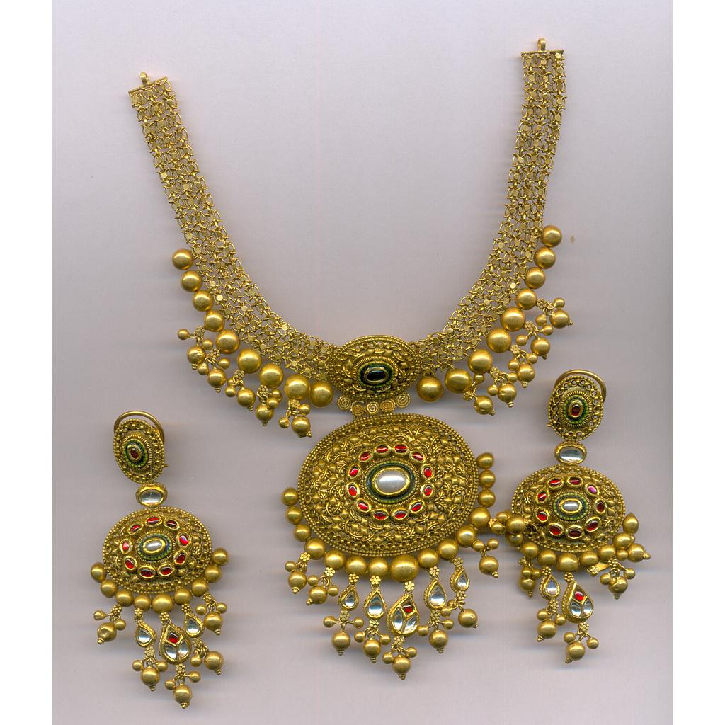 GOLD HALF SET ROUND ANTIQUE EXCLUSIVE