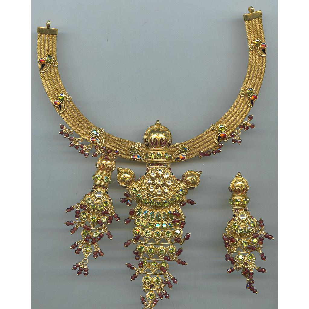 GOLD HALF SET ROUND ANTIQUE EXCLUSIVE