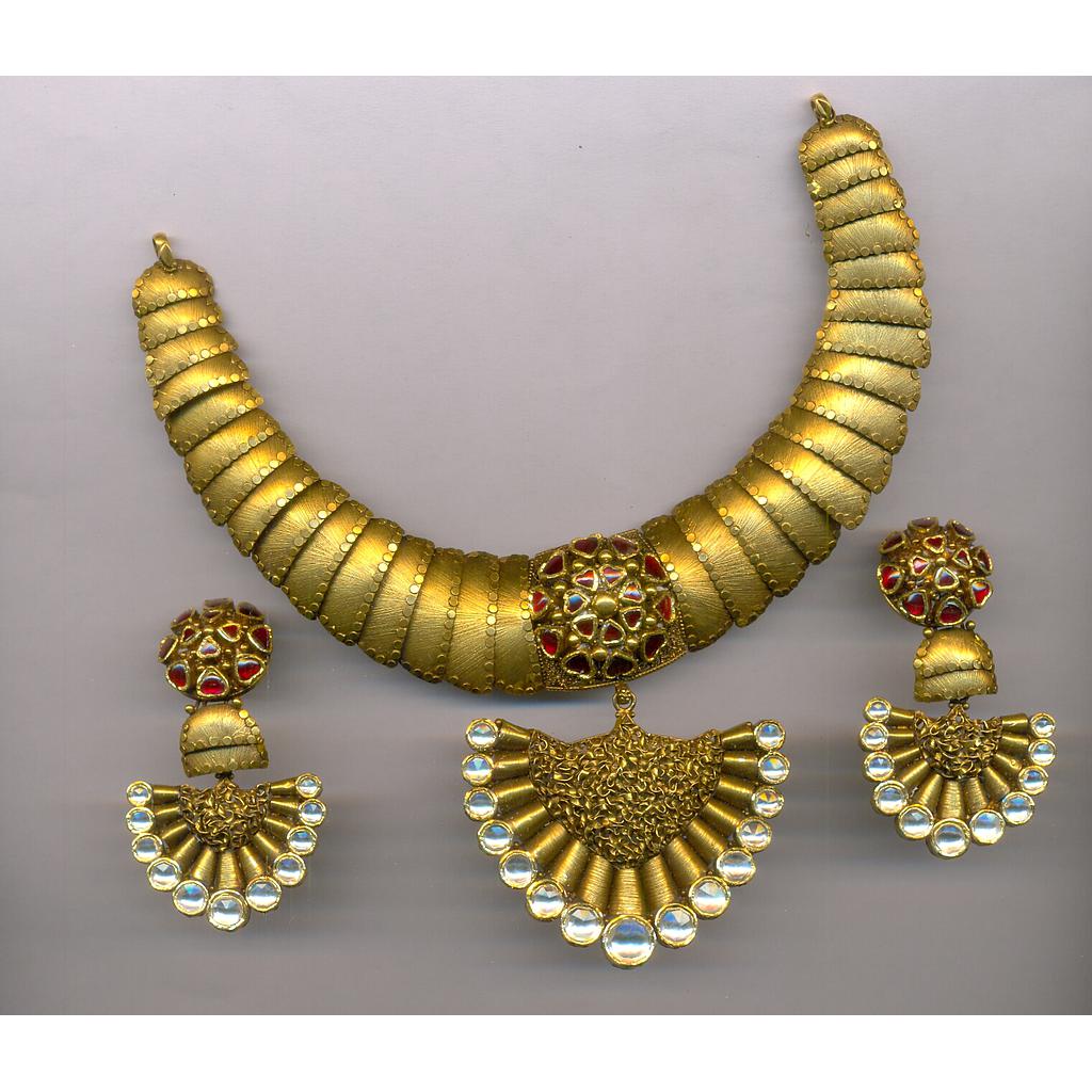 GOLD HALF SET ROUND ANTIQUE FANCY
