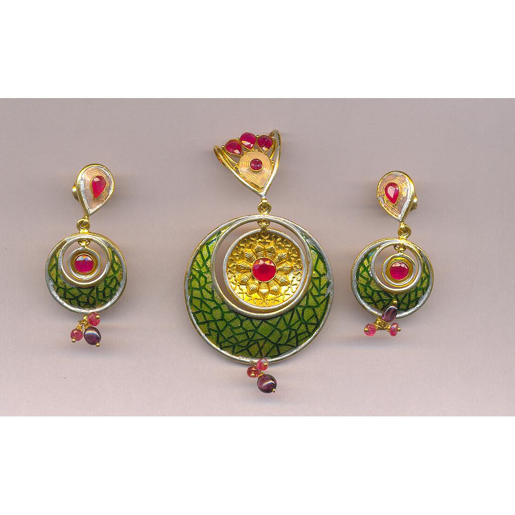 GOLD HALF SET ROUND ANTIQUE FANCY