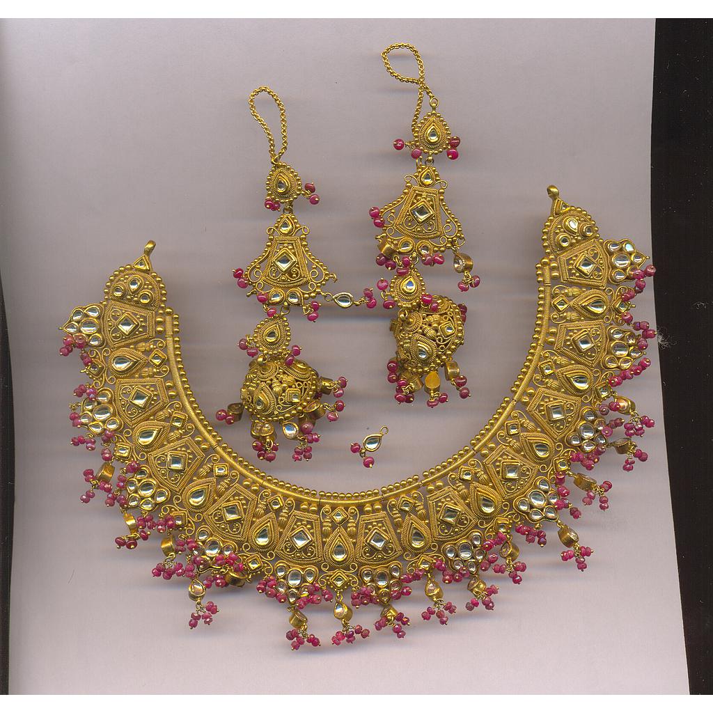 GOLD HALF SET ROUND ANTIQUE FANCY