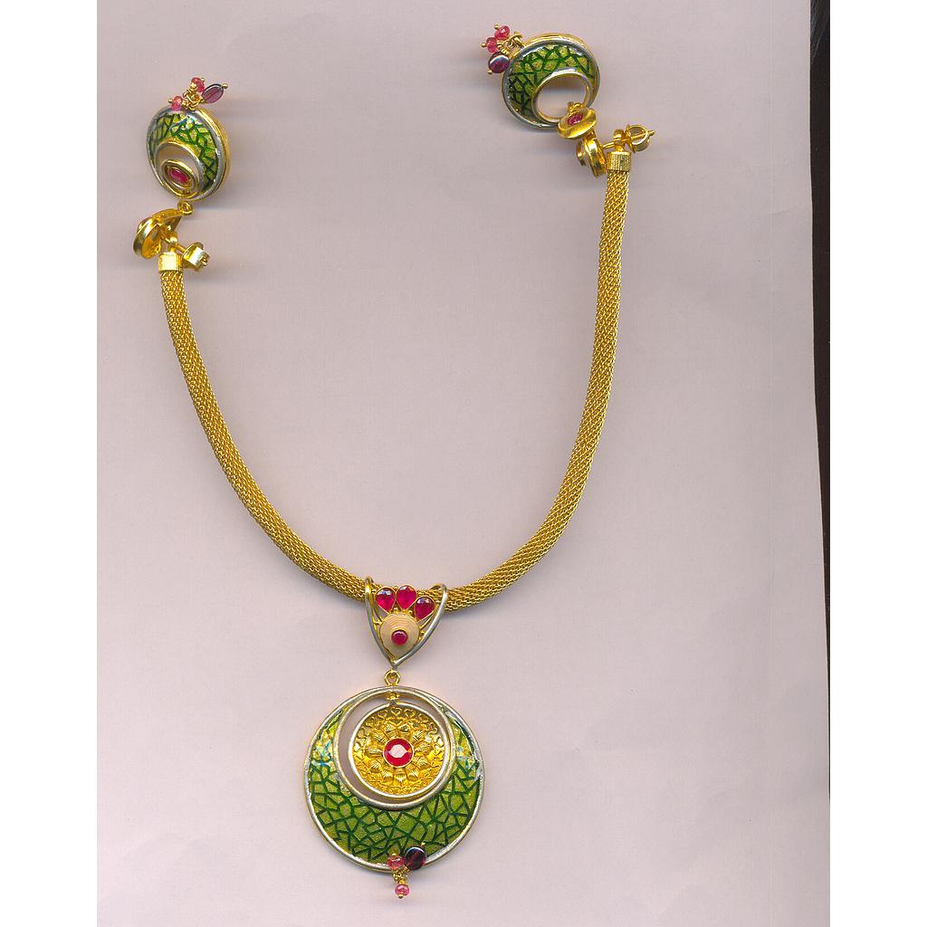 GOLD HALF SET ROUND ANTIQUE FANCY