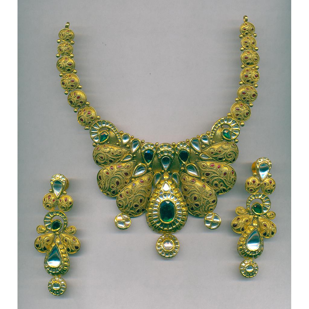 GOLD HALF SET ROUND ANTIQUE FANCY