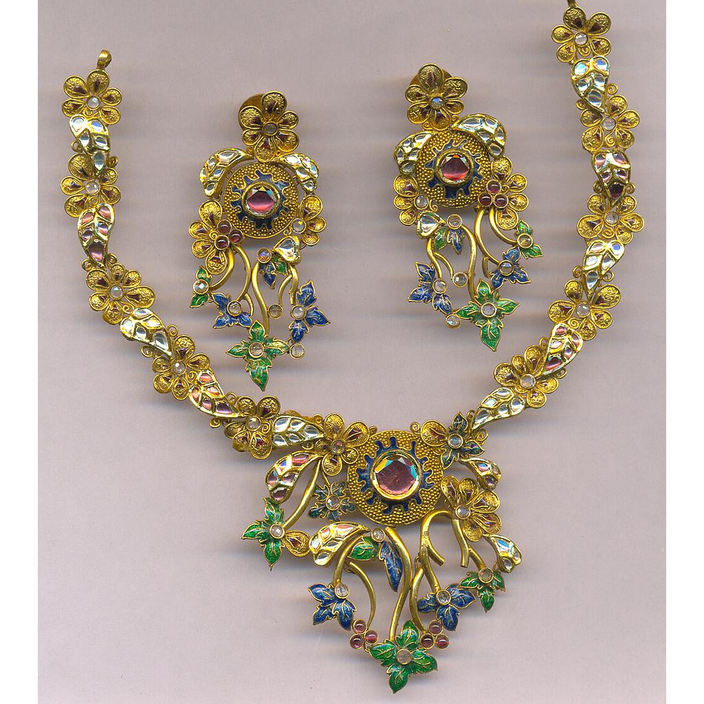 GOLD HALF SET ROUND ANTIQUE FANCY