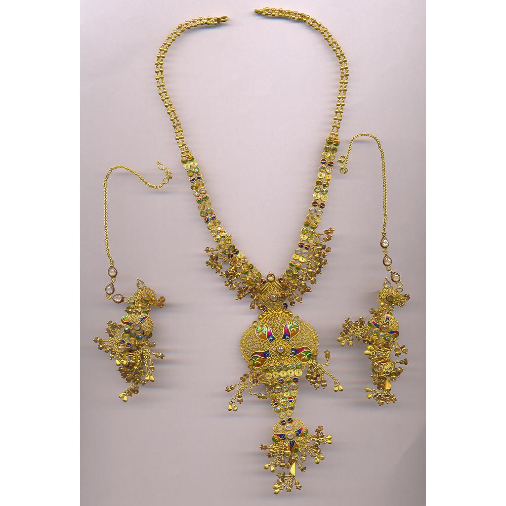 GOLD HALF SET ROUND ANTIQUE FANCY