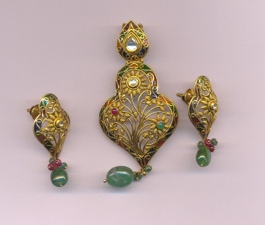 GOLD HALF SET ROUND ANTIQUE GENERAL