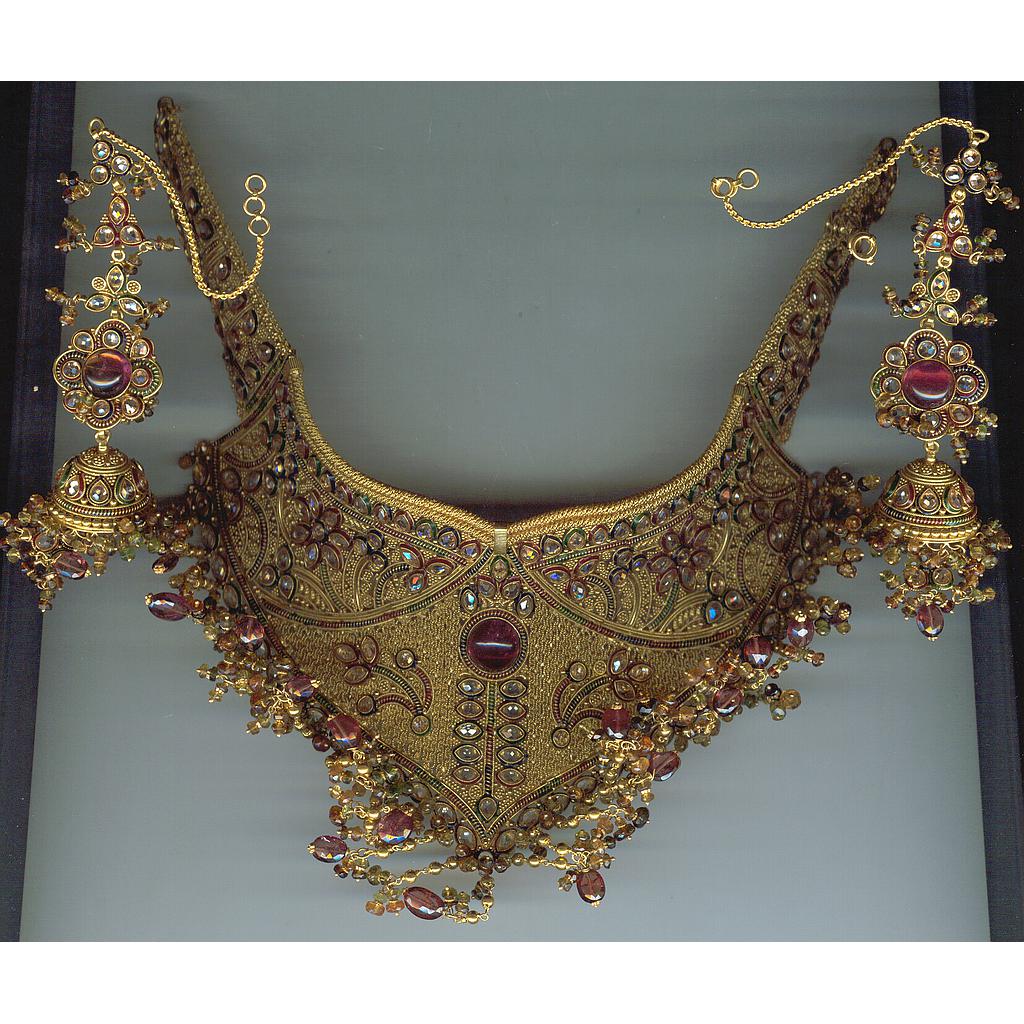 GOLD HALF SET ROUND ANTIQUE GENERAL
