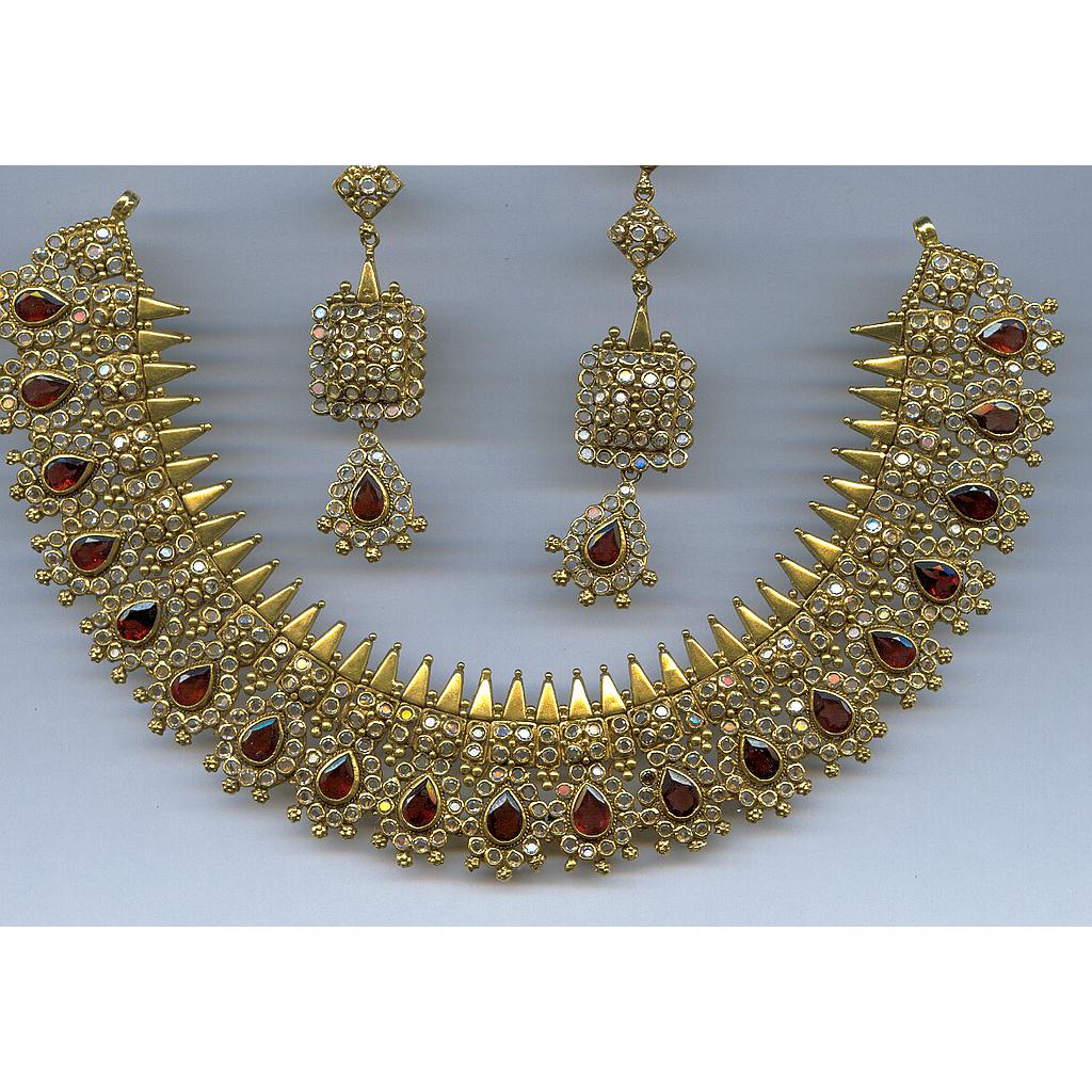 GOLD HALF SET ROUND ANTIQUE GENERAL