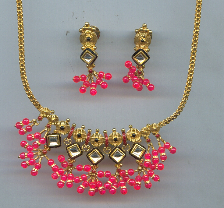 GOLD HALF SET ROUND ANTIQUE GENERAL