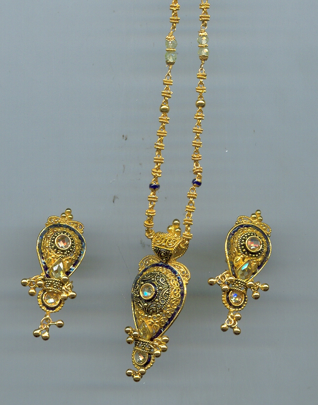 GOLD HALF SET ROUND ANTIQUE GENERAL