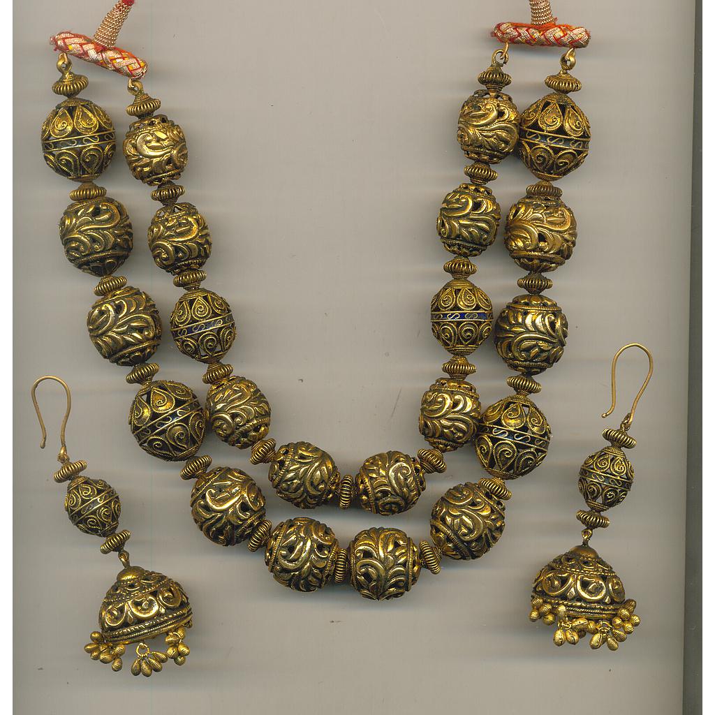 GOLD HALF SET ROUND ANTIQUE GENERAL