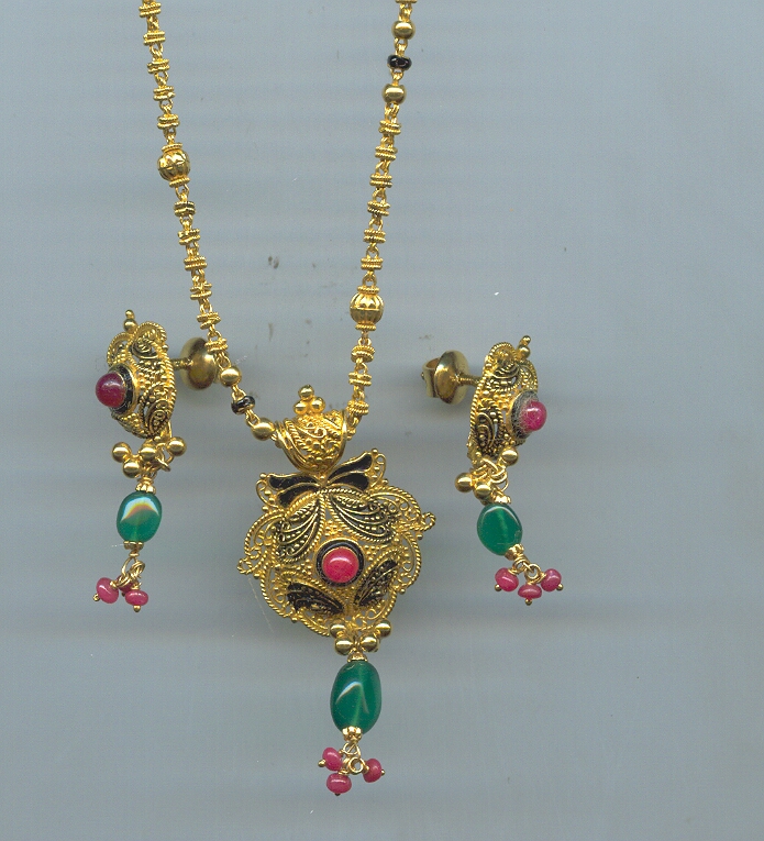 GOLD HALF SET ROUND ANTIQUE GENERAL