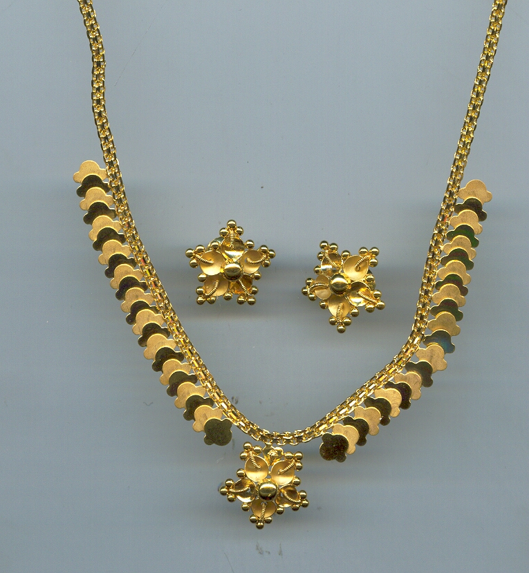 GOLD HALF SET ROUND CASTING EXCLUSIVE