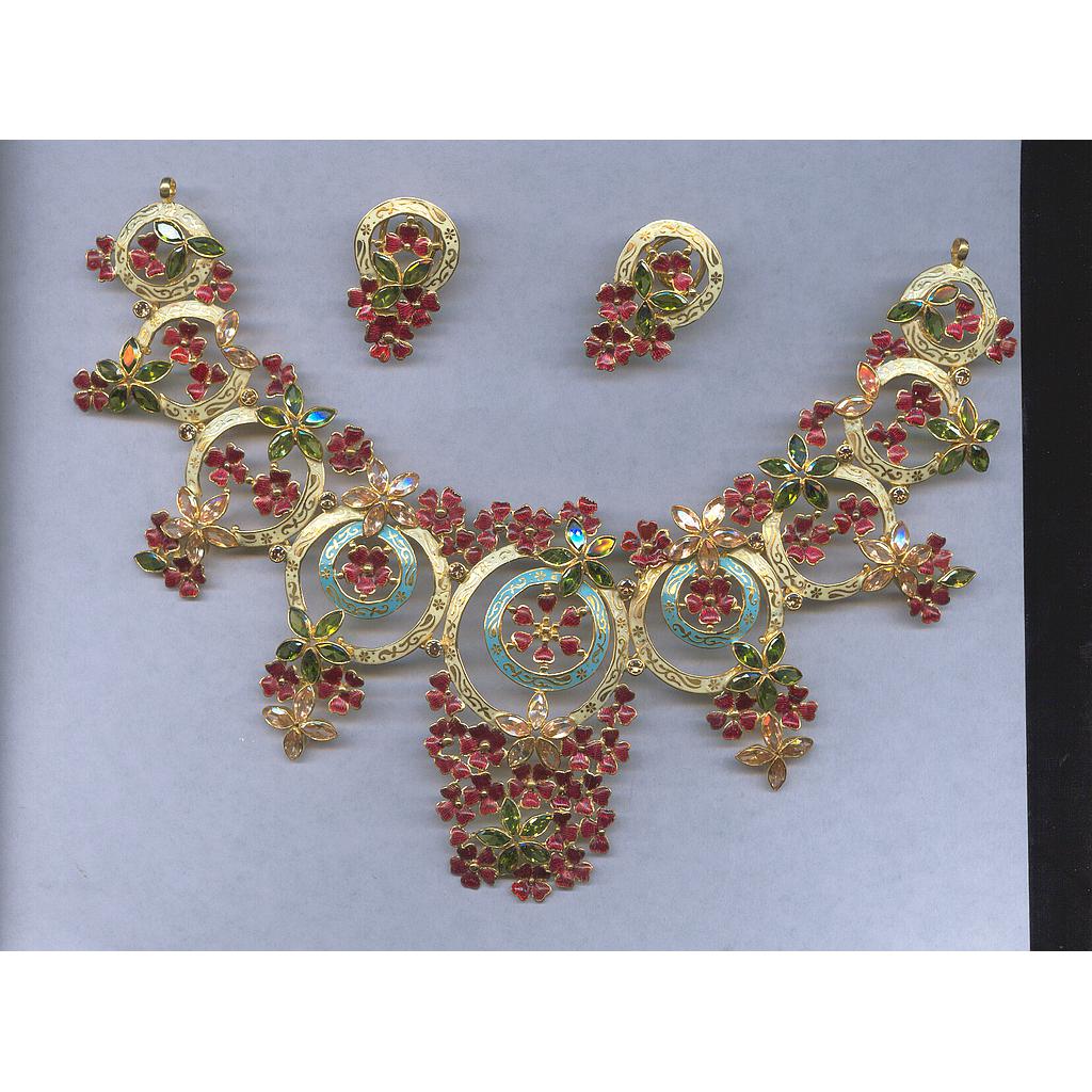 GOLD HALF SET ROUND DESIGNER EXCLUSIVE