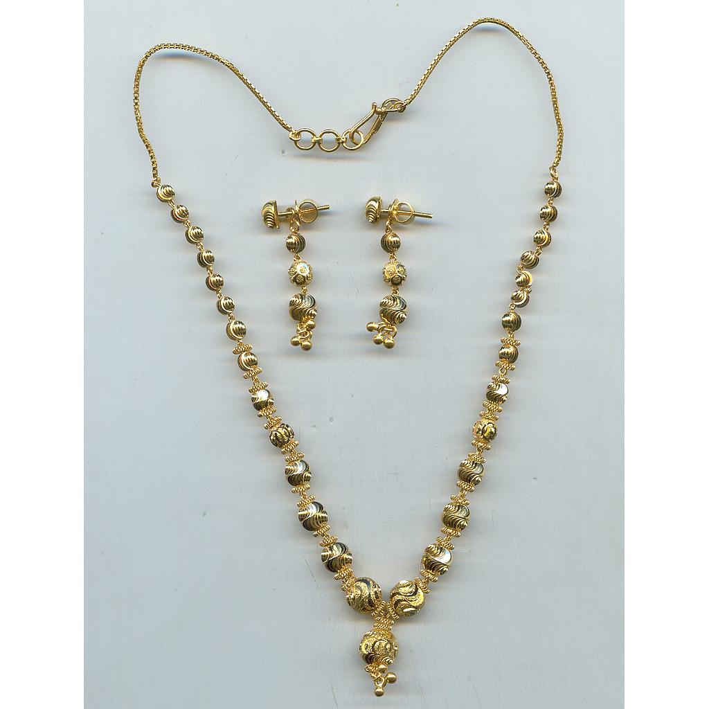 GOLD HALF SET ROUND DESIGNER GENERAL