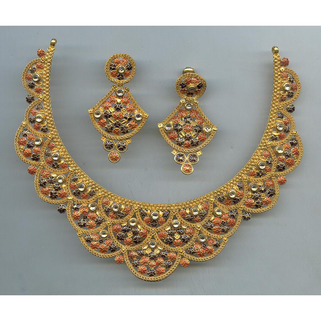 GOLD HALF SET ROUND DESIGNER GENERAL