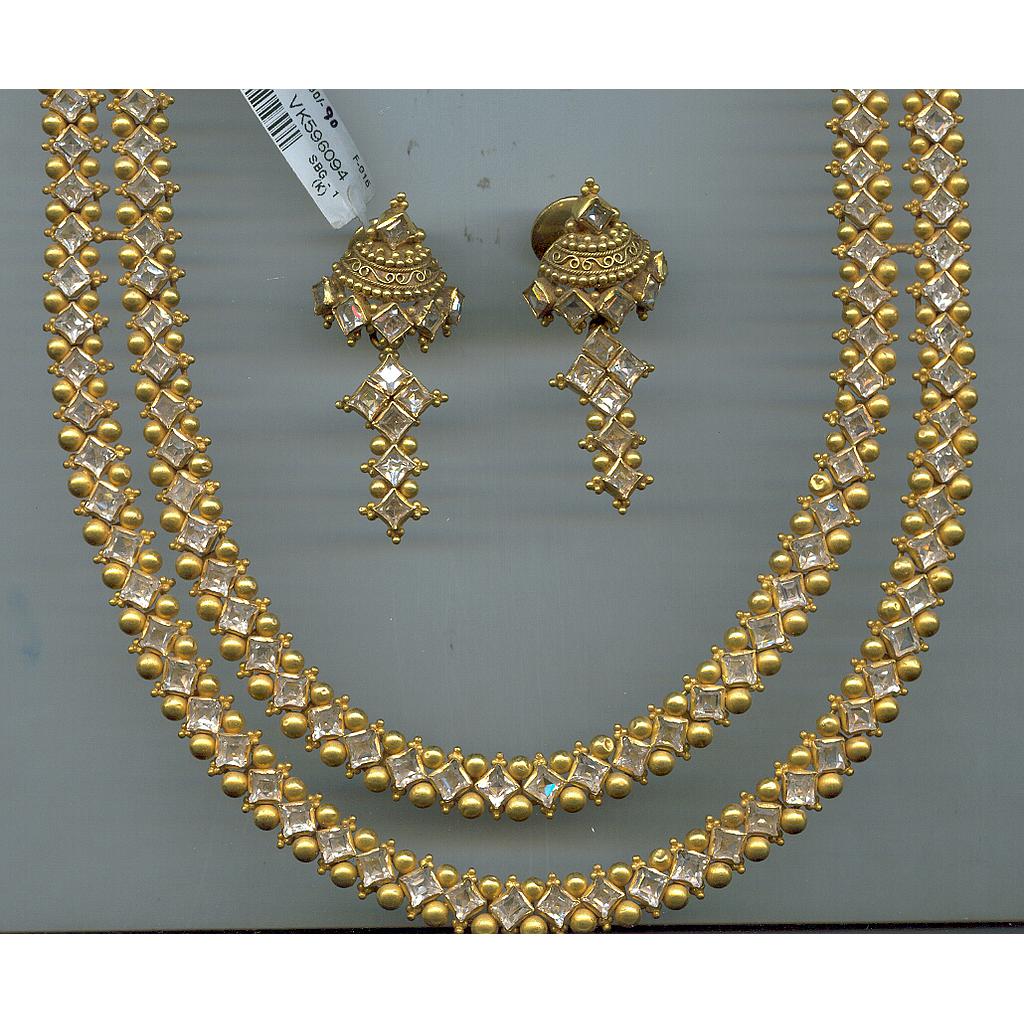 GOLD HALF SET ROUND DESIGNER GENERAL