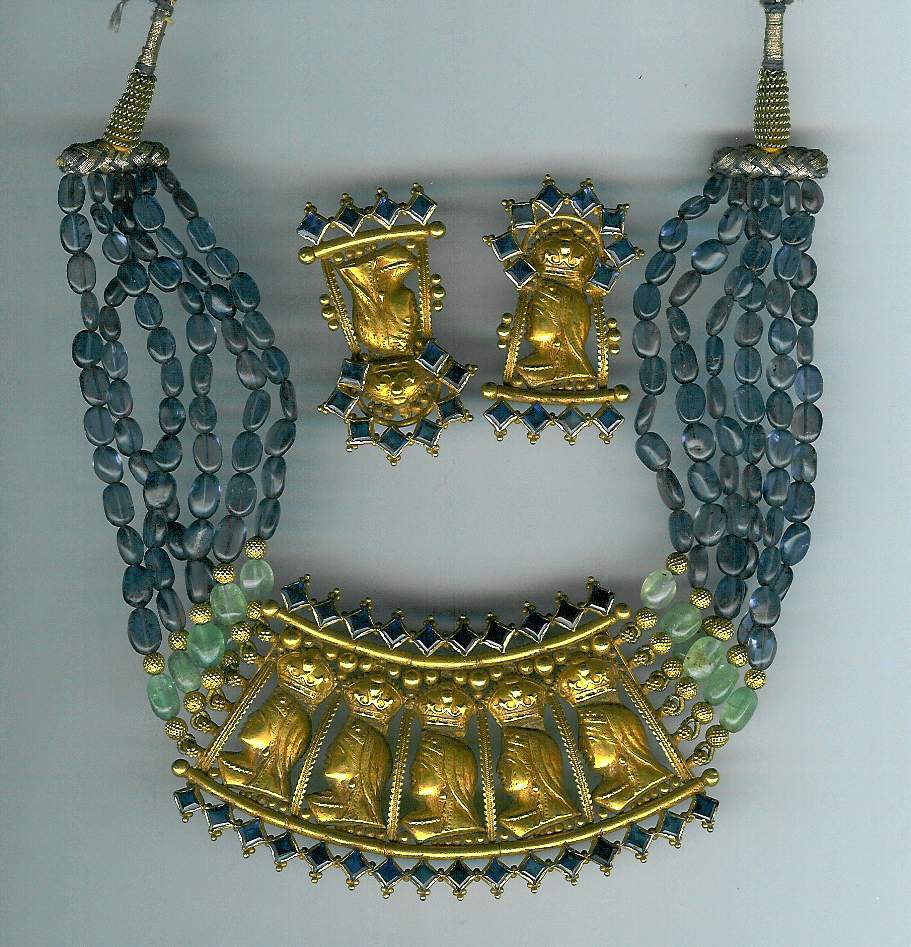 GOLD HALF SET ROUND DESIGNER GENERAL