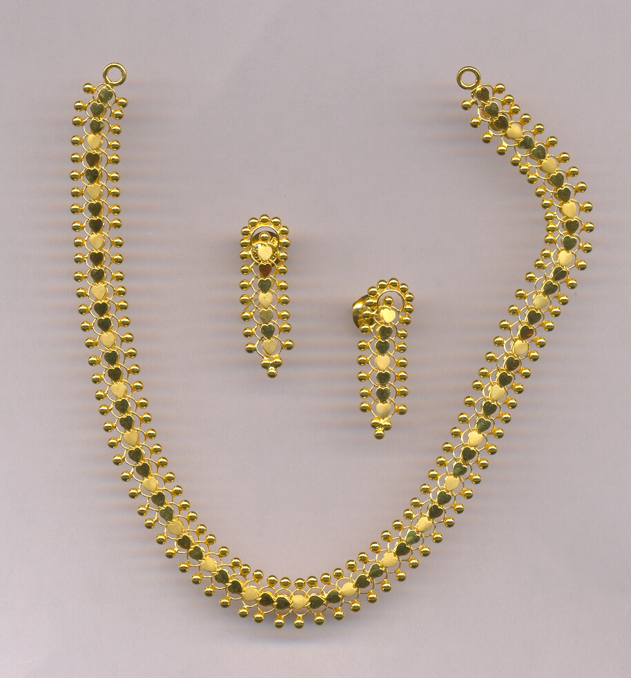 GOLD HALF SET ROUND IMPORTED GENERAL