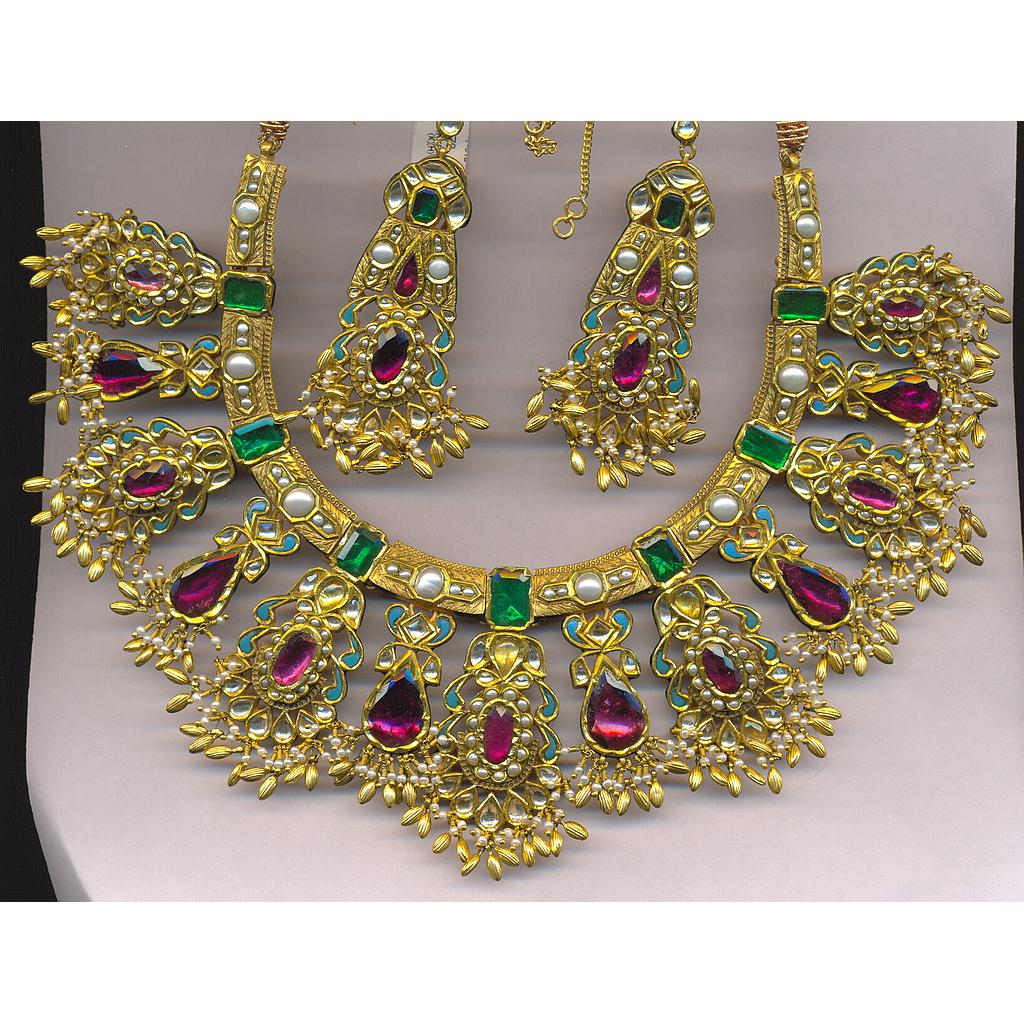 GOLD HALF SET ROUND KUNDAN EXCLUSIVE