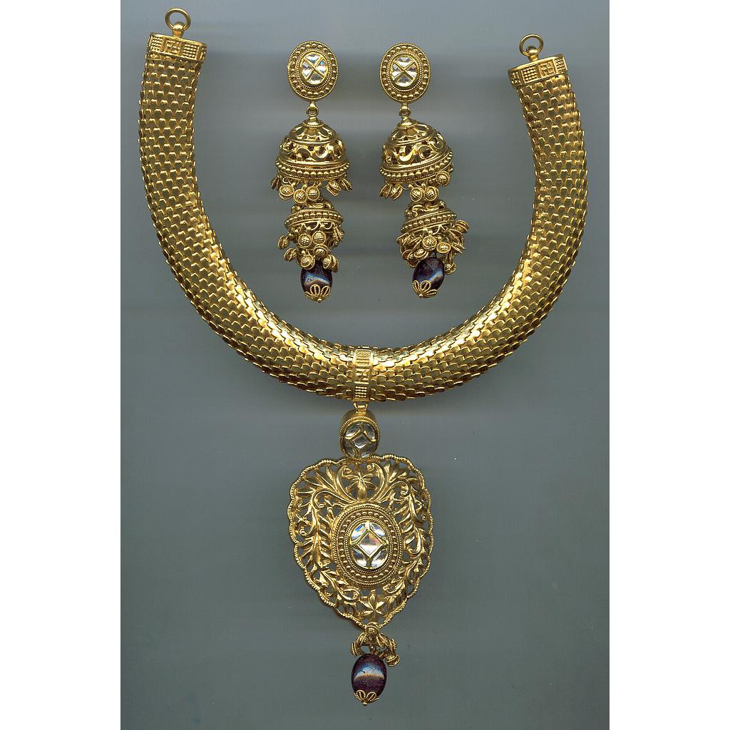 GOLD HALF SET ROUND KUNDAN EXCLUSIVE