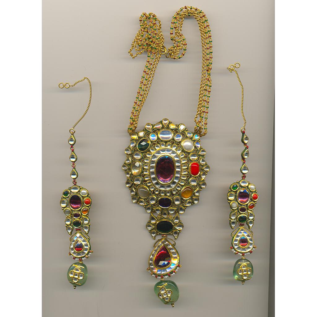 GOLD HALF SET ROUND KUNDAN EXCLUSIVE