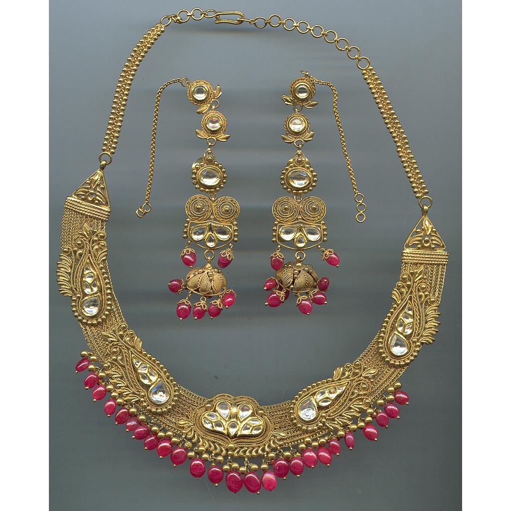GOLD HALF SET ROUND KUNDAN EXCLUSIVE