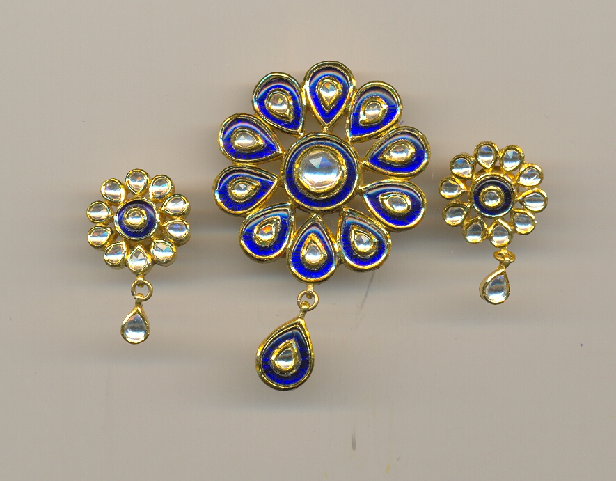 GOLD HALF SET ROUND KUNDAN EXCLUSIVE