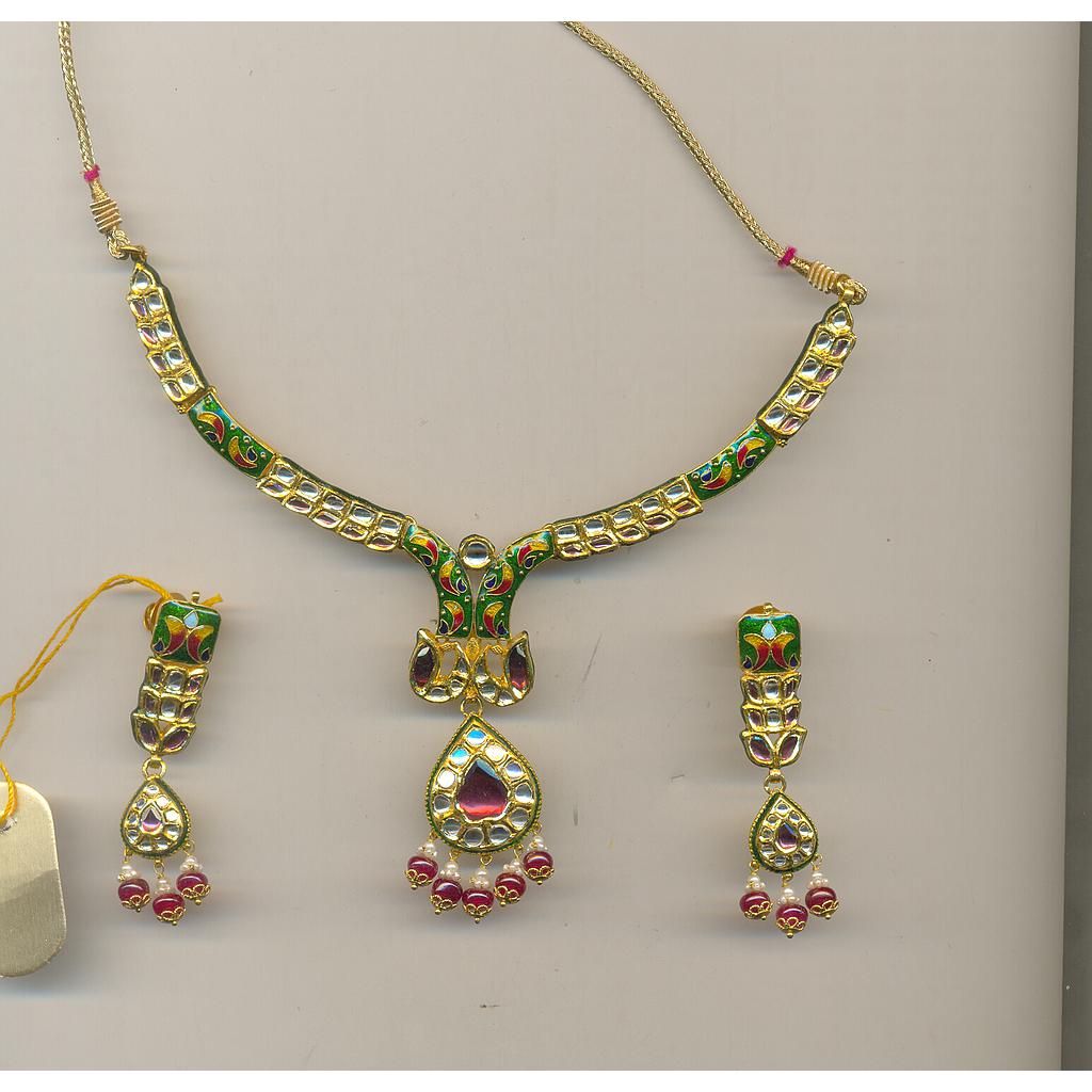 GOLD HALF SET ROUND KUNDAN EXCLUSIVE