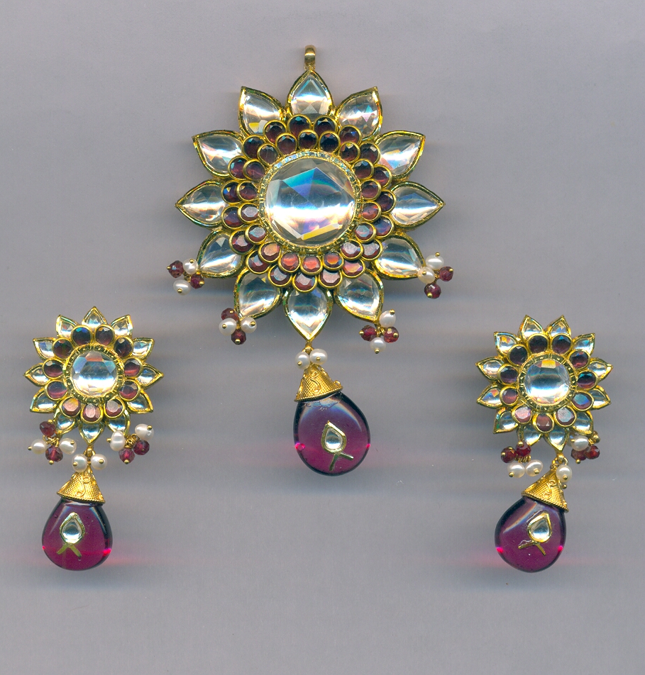 GOLD HALF SET ROUND KUNDAN GENERAL