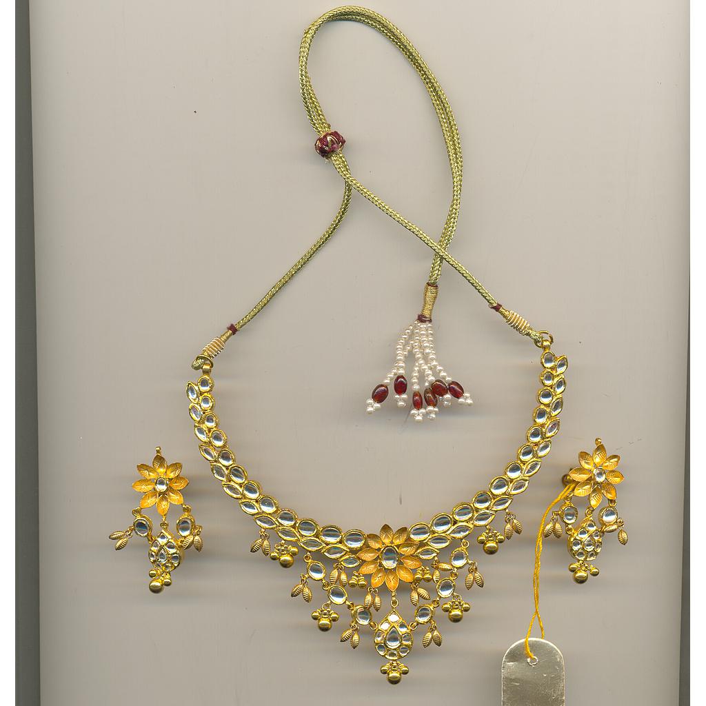 GOLD HALF SET ROUND KUNDAN GENERAL