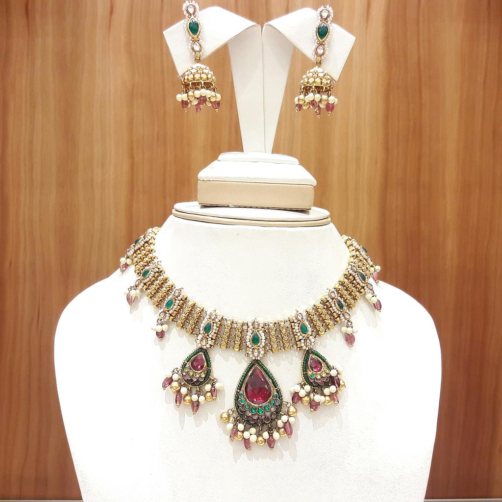 GOLD HALF SET ROUND ANTIQUE EXCLUSIVE