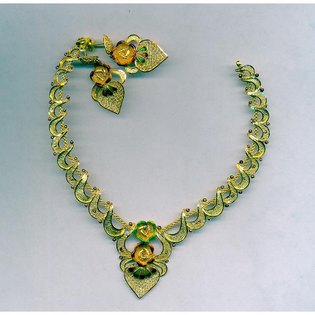 GOLD HALF SET ROUND PLAIN FANCY