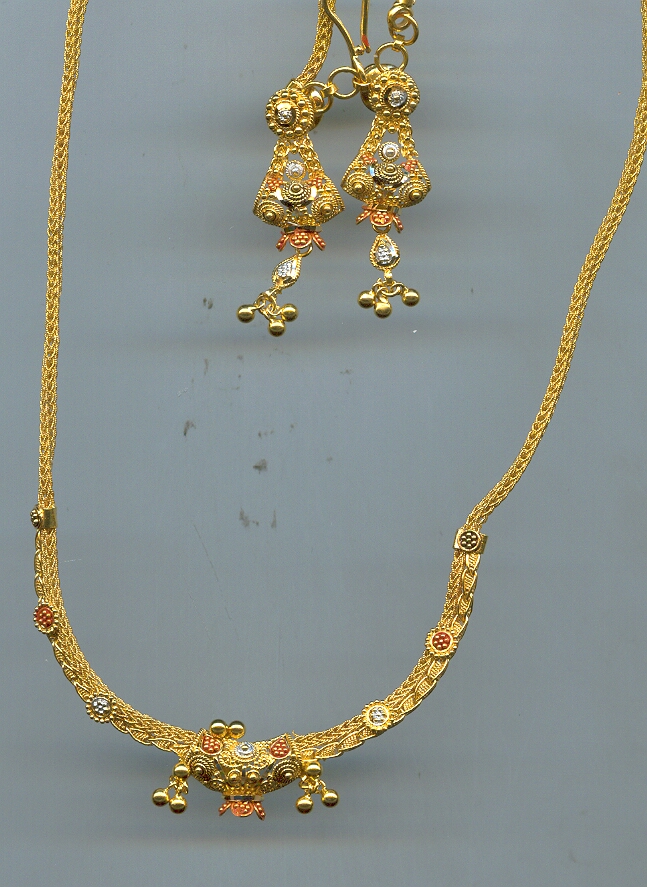 GOLD HALF SET ROUND PLAIN FANCY