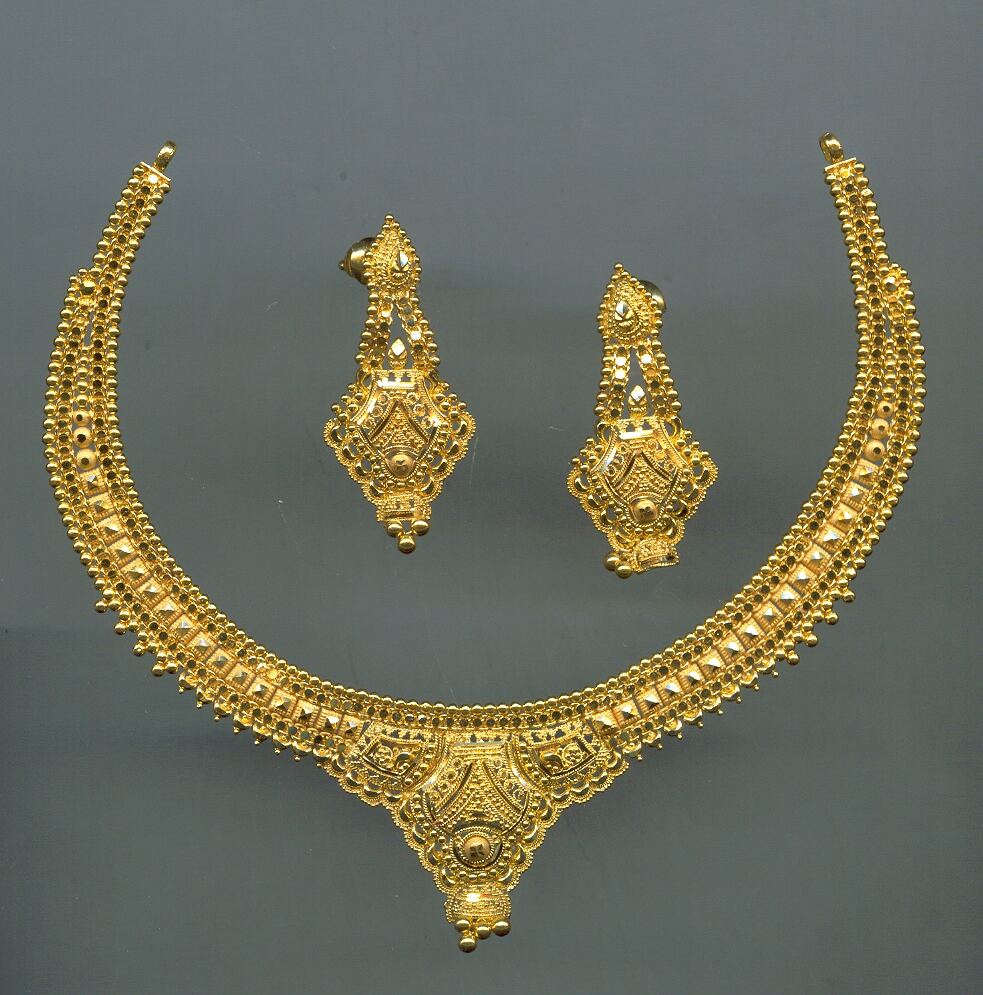 GOLD HALF SET ROUND PLAIN GENERAL