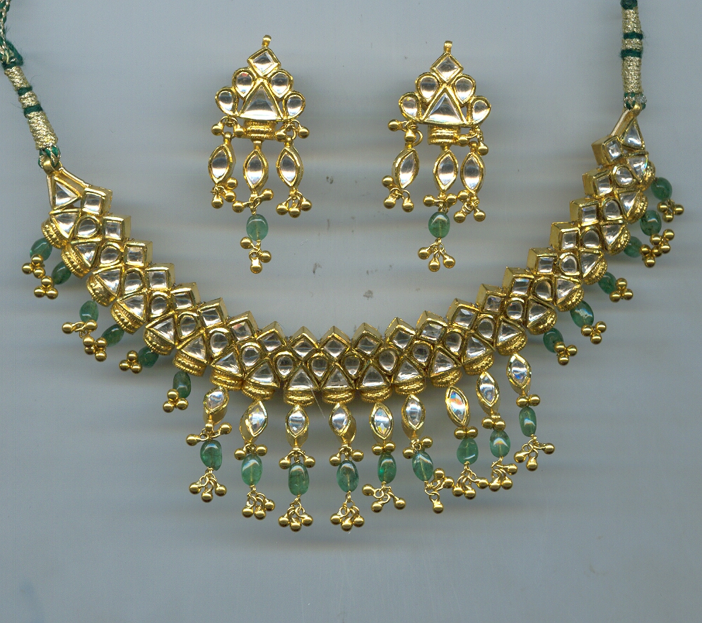 GOLD HALF SET ROUND REALSTONE GENERAL