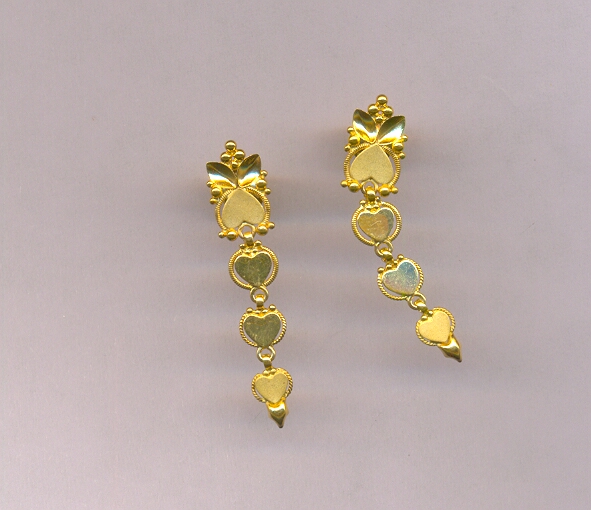 GOLD HANGING CASTING EXCLUSIVE