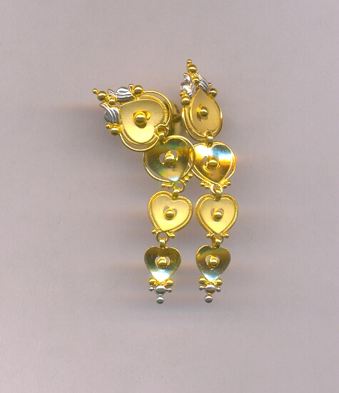 GOLD HANGING CASTING EXCLUSIVE