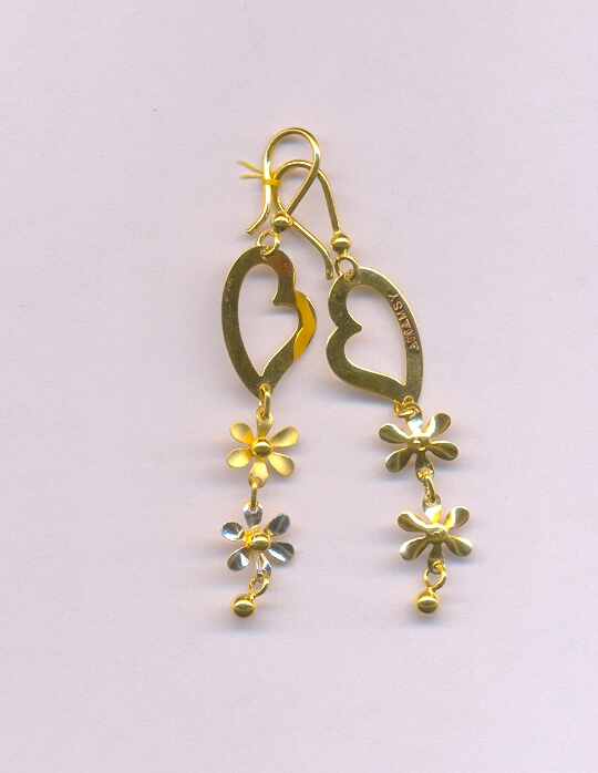 GOLD HANGING CASTING EXCLUSIVE