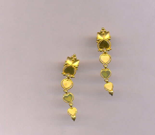 GOLD HANGING CASTING EXCLUSIVE