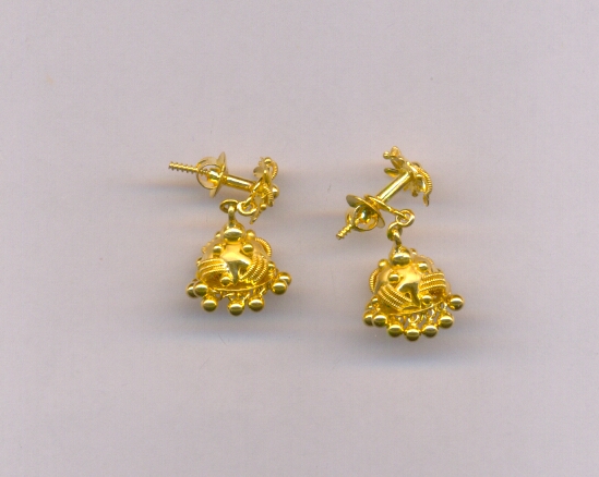 GOLD HANGING CASTING EXCLUSIVE