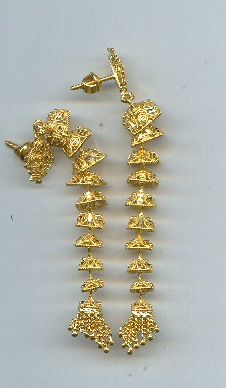 GOLD HANGING DESIGNER EXCLUSIVE